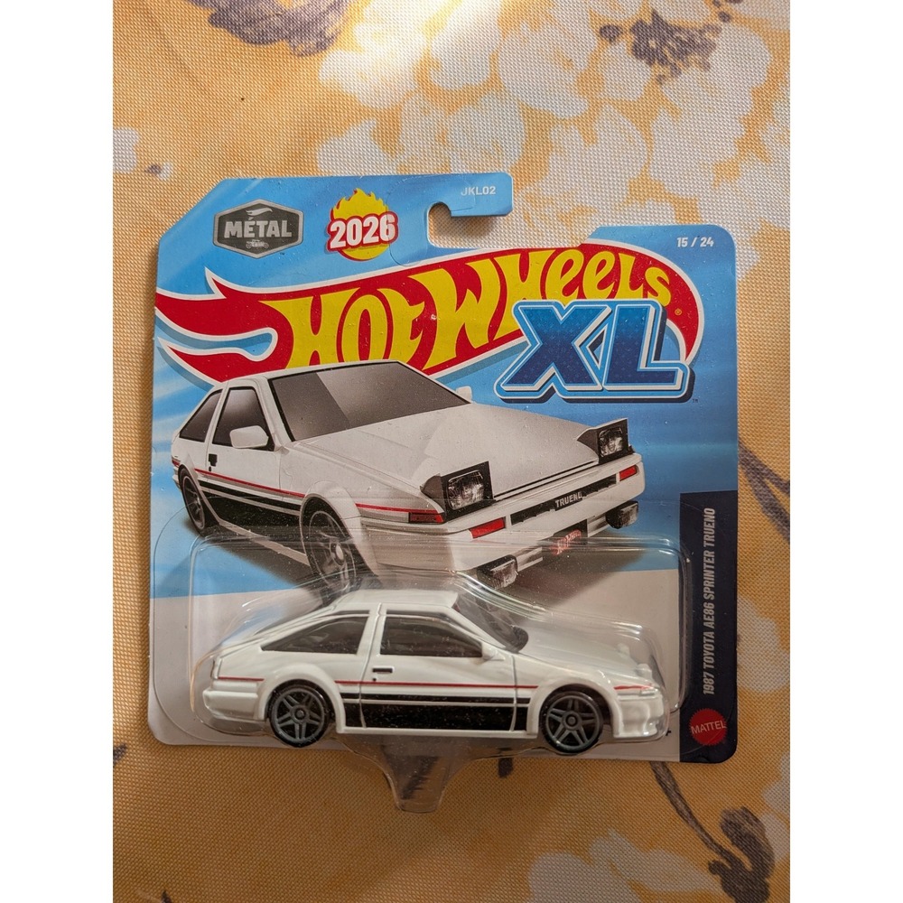 Hot Wheels XL 1987 Toyota AE86 Sprinter Trueno Die-Cast Car